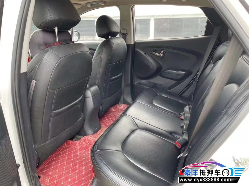 16年现代ix35SUV抵押车出售