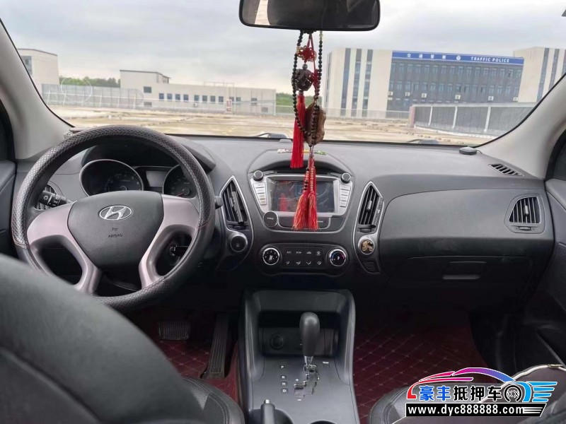 16年现代ix35SUV抵押车出售