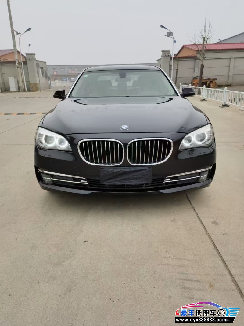 13年宝马7系轿车抵押车出售