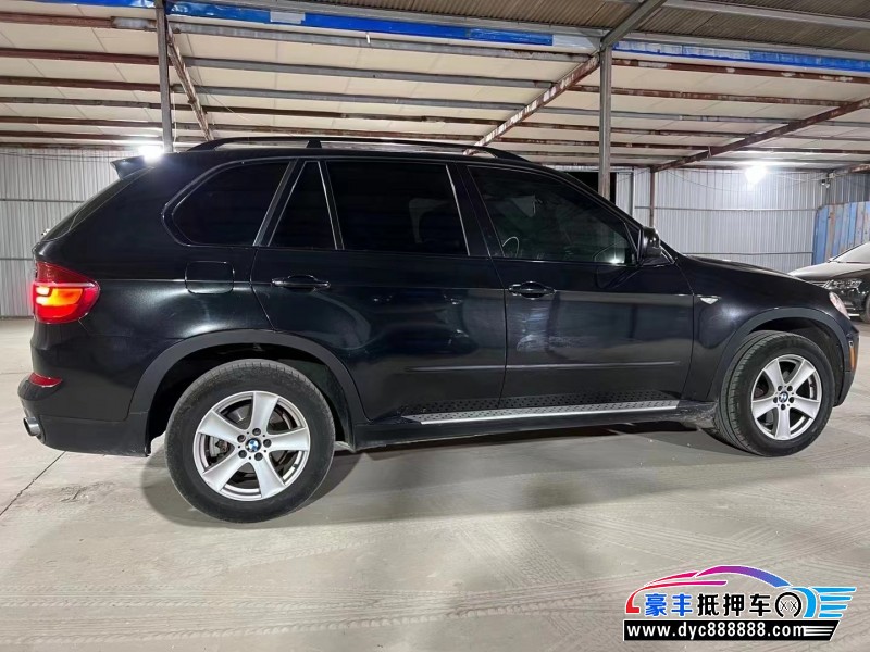 13年宝马X5轿车抵押车出售