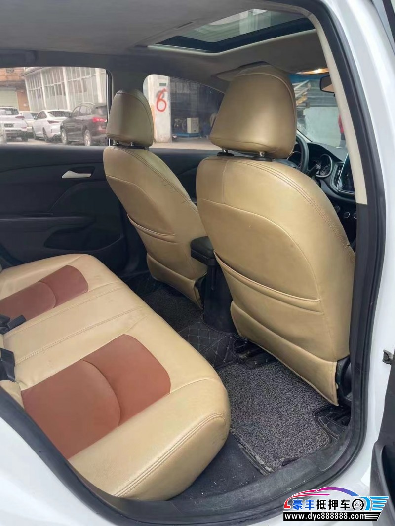 18年雪佛兰科沃兹轿车抵押车出售