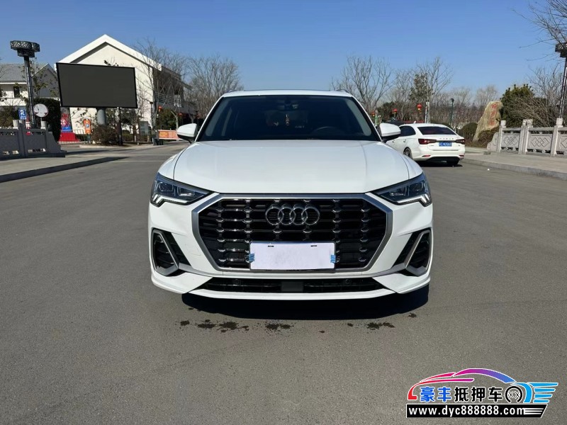 22年奥迪Q3轿车抵押车出售