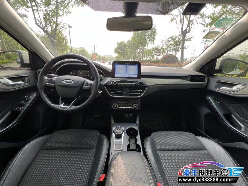 19年福特福克斯轿车抵押车出售