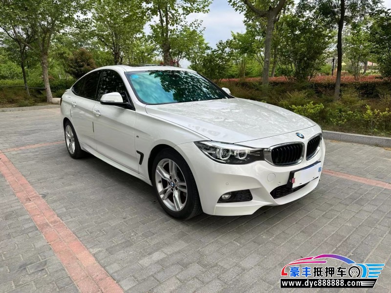 20年宝马3系轿车抵押车出售