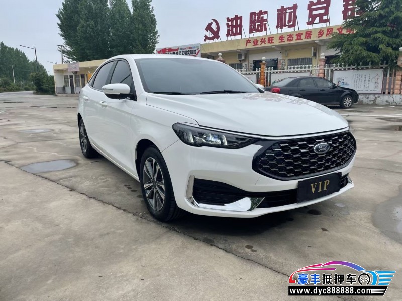 22年福特福睿斯轿车抵押车出售