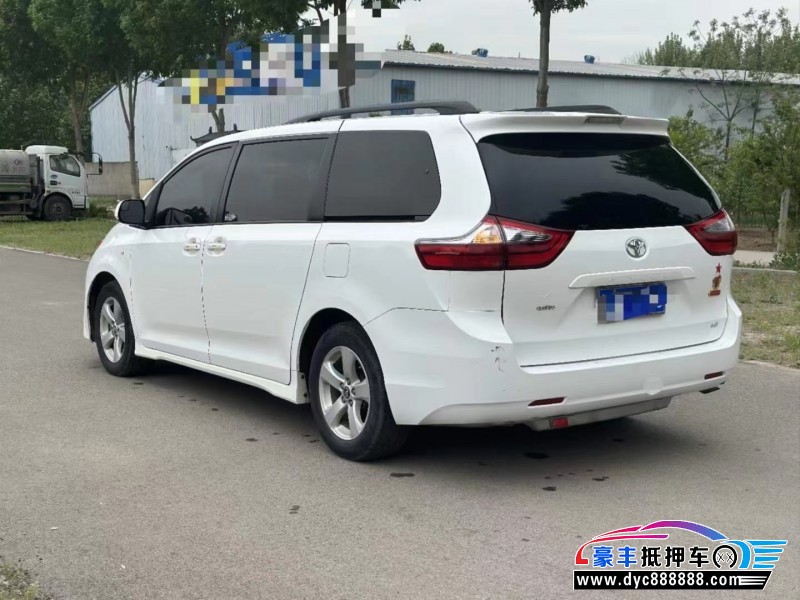 19年丰田塞纳轿车抵押车出售