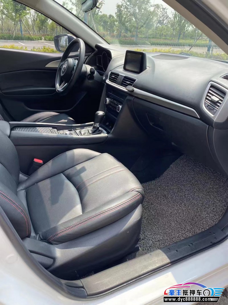 20年马自达昂克赛拉轿车抵押车出售