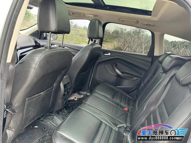 17年福特翼虎轿车抵押车出售