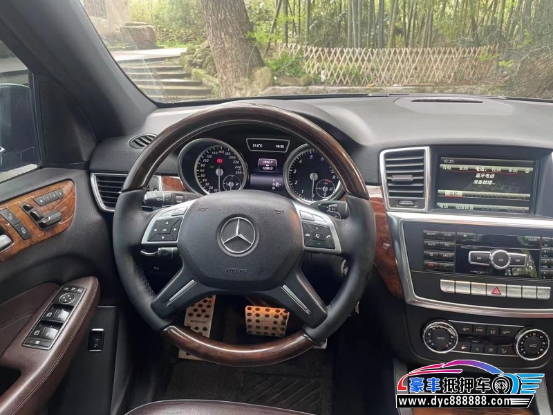 13年奔驰MLSUV抵押车出售