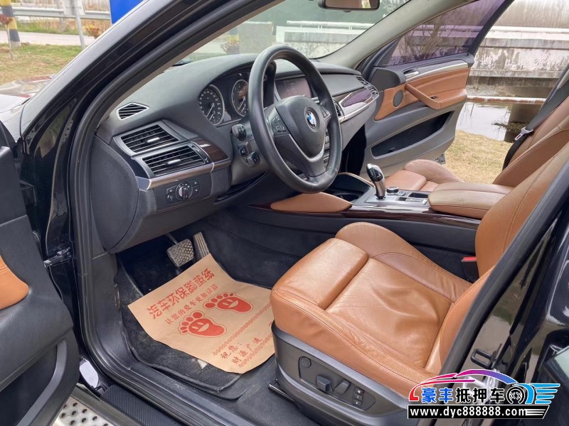 14年宝马X6轿车抵押车出售
