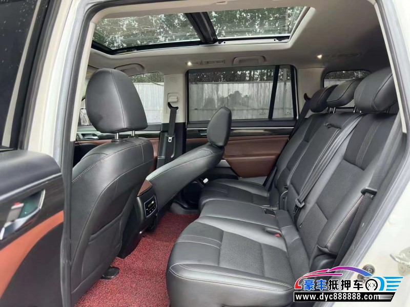 17年传祺GS8轿车抵押车出售