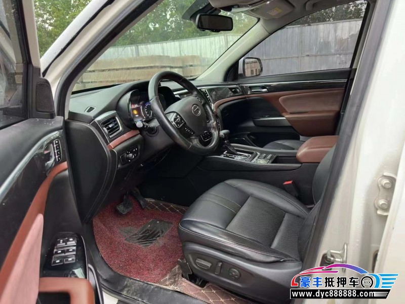 17年传祺GS8轿车抵押车出售