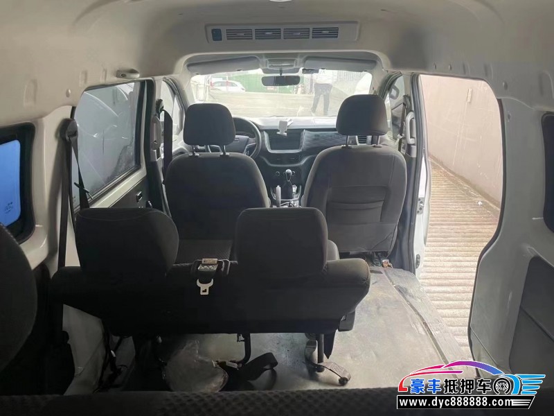 22年金旅金旅海狮MPV抵押车出售