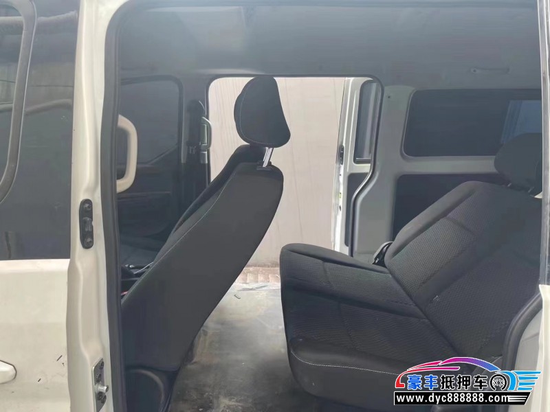 22年金旅金旅海狮MPV抵押车出售