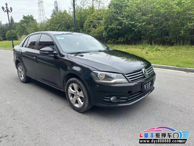 16年大众宝来轿车抵押车出售