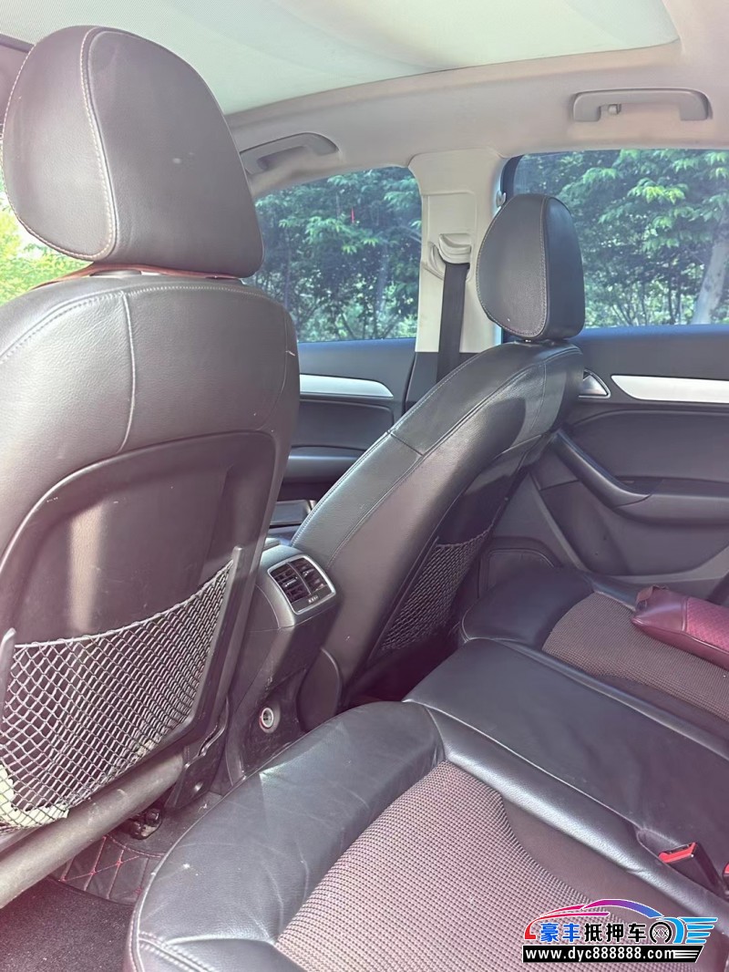 17年奥迪Q3轿车抵押车出售