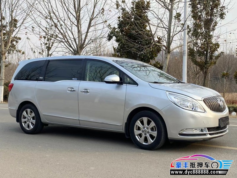 15年别克GL8轿车抵押车出售
