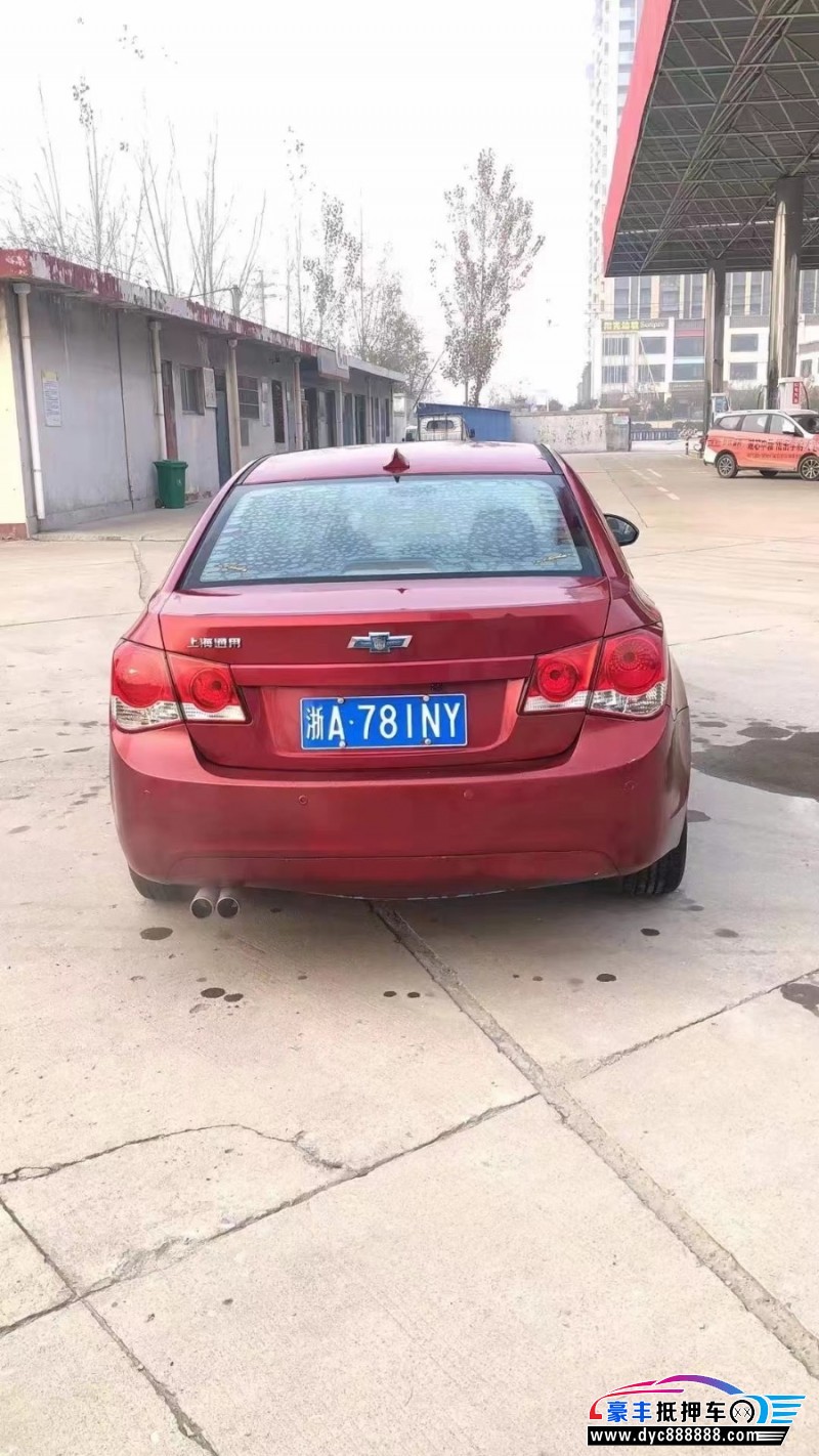 12年雪佛兰科鲁兹轿车抵押车出售