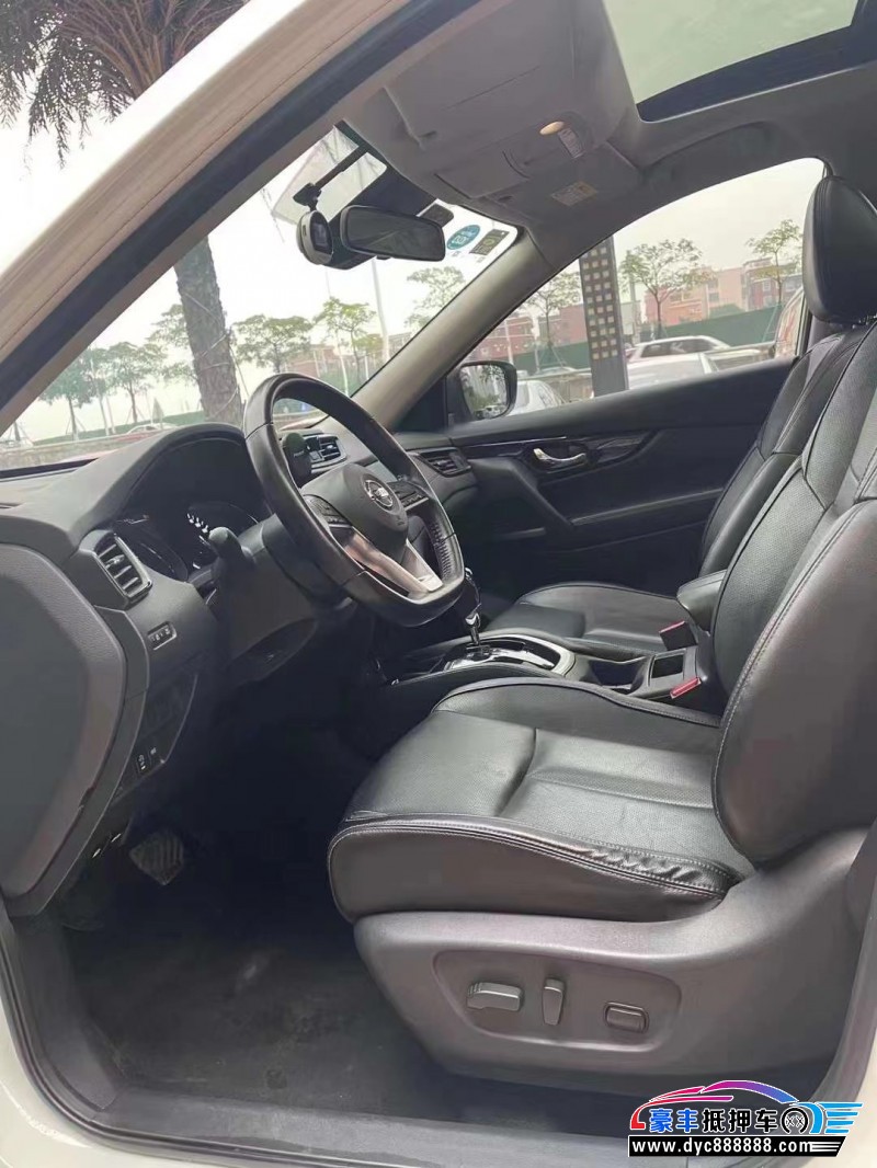 21年日产奇骏轿车抵押车出售