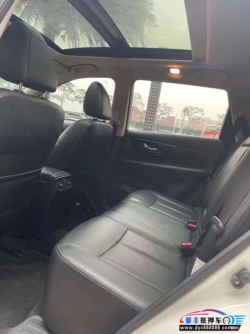 21年日产奇骏轿车抵押车出售