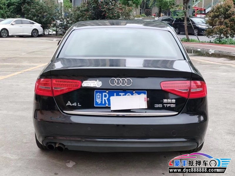 12年奥迪A4轿车抵押车出售