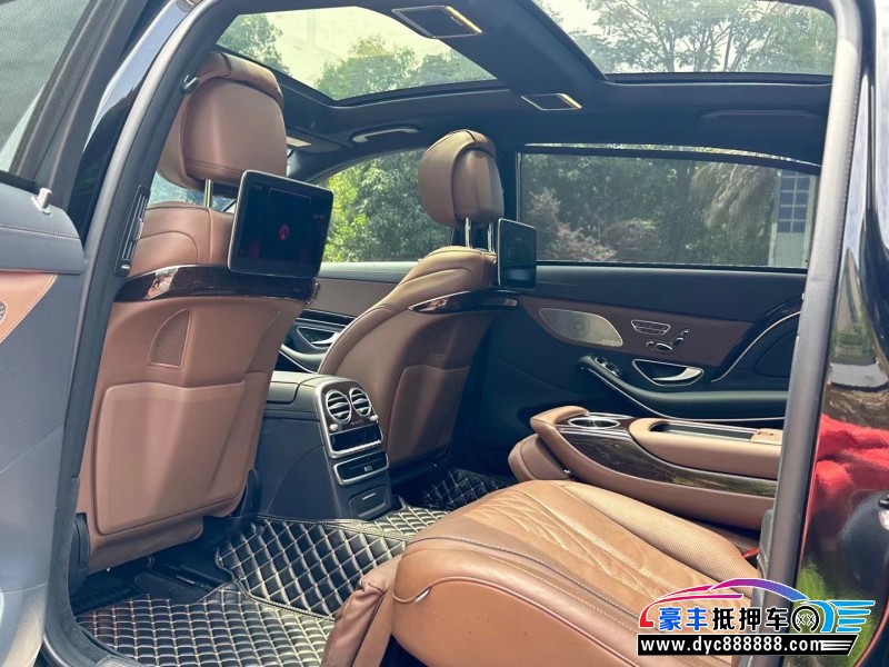 20年奔驰S轿车抵押车出售