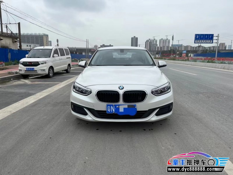 21年宝马1系轿车抵押车出售