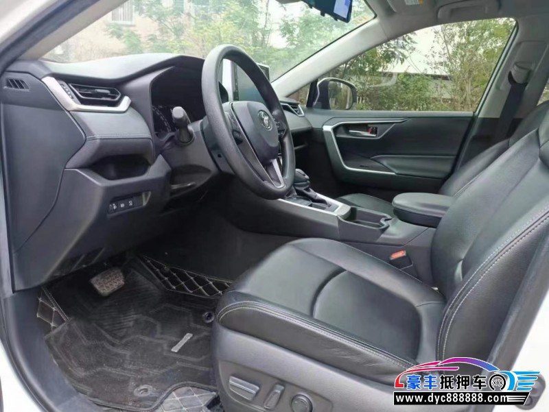 21年丰田RAV4荣放SUV抵押车出售