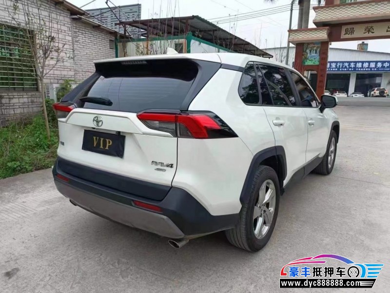 21年丰田RAV4荣放SUV抵押车出售