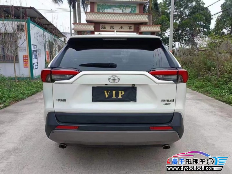 21年丰田RAV4荣放SUV抵押车出售