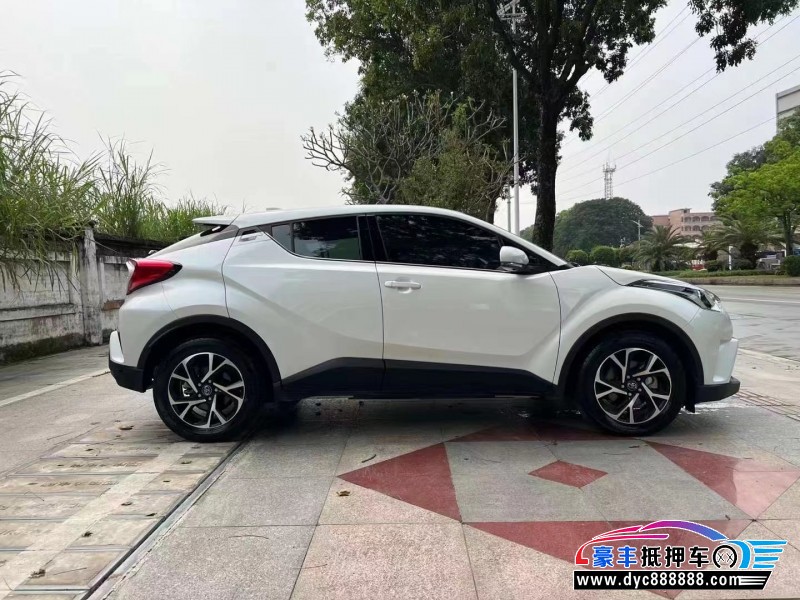 21年丰田C-HRSUV抵押车出售