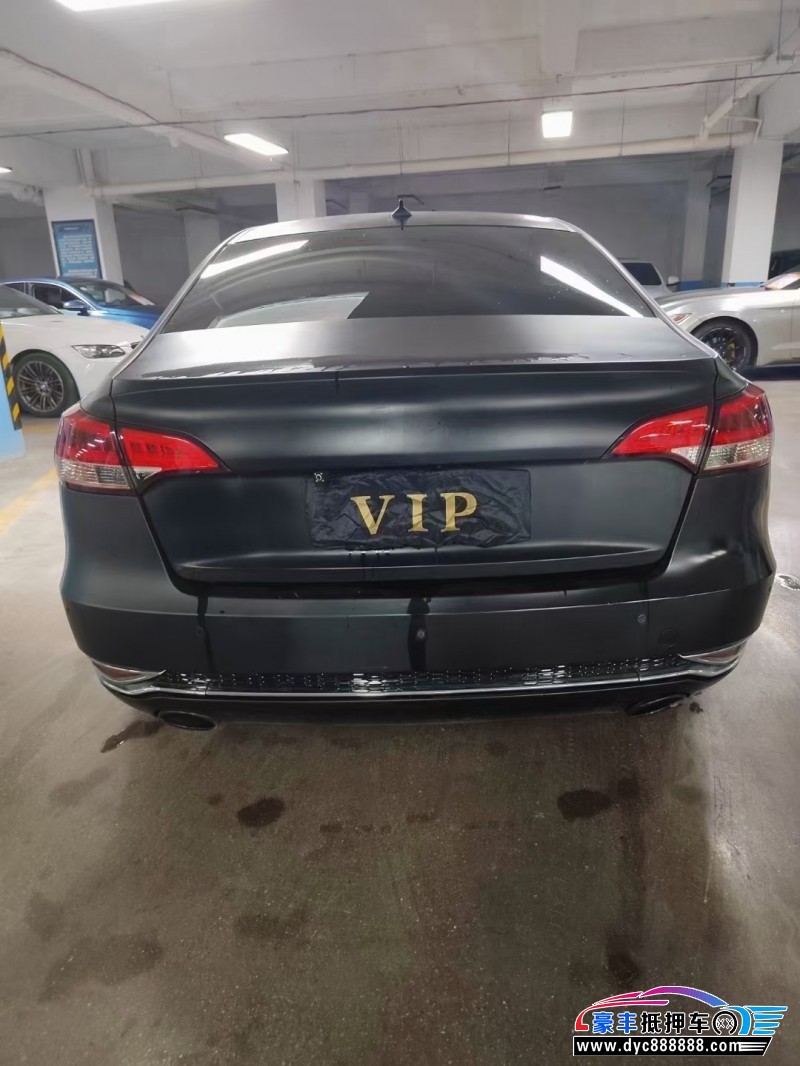 16年众泰Z700轿车抵押车出售