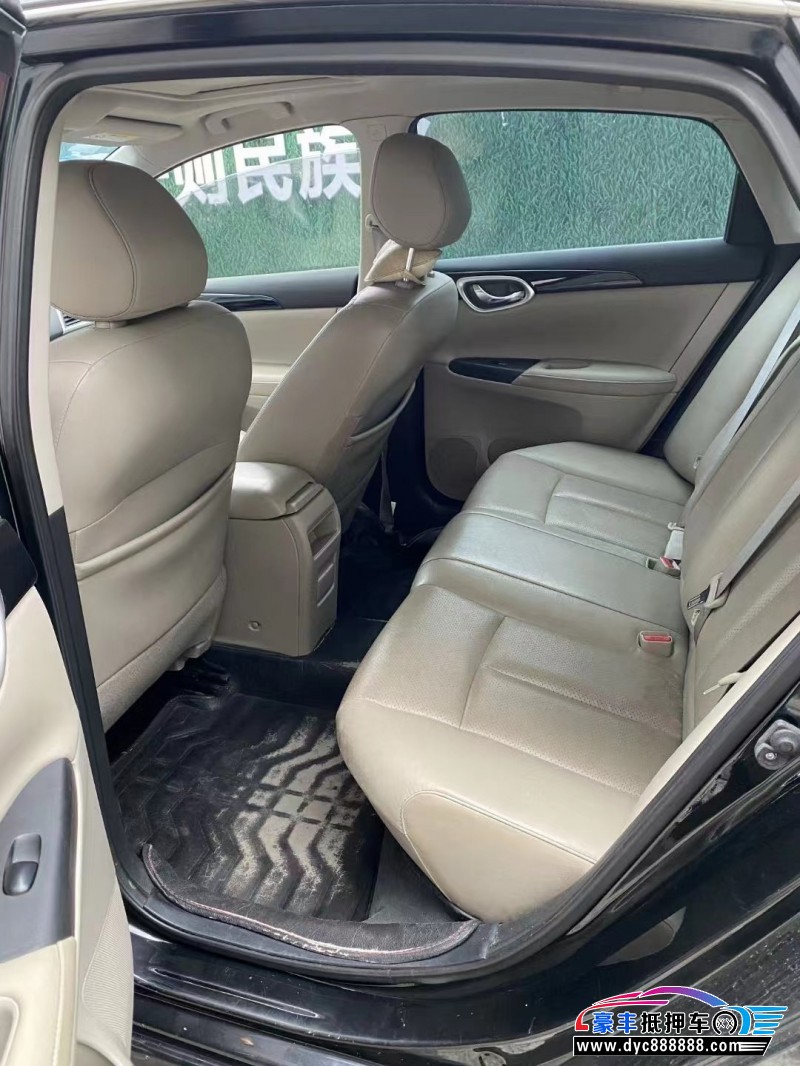 19年日产轩逸轿车抵押车出售