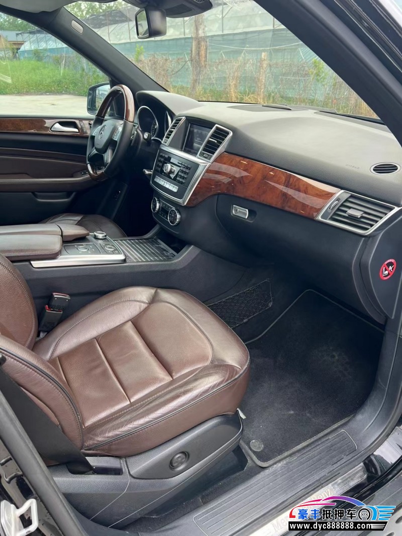 13年奔驰MLSUV抵押车出售