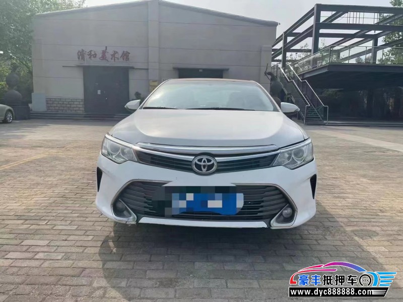 17年丰田凯美瑞轿车抵押车出售