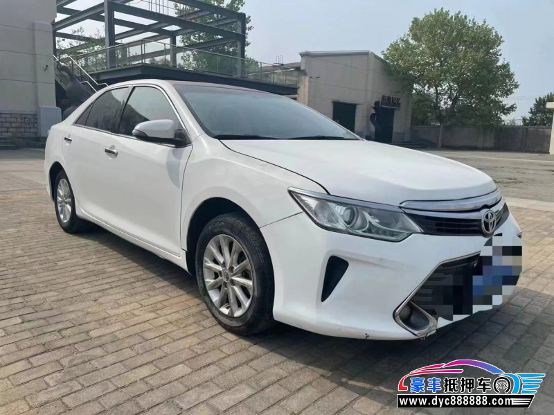 17年丰田凯美瑞轿车抵押车出售