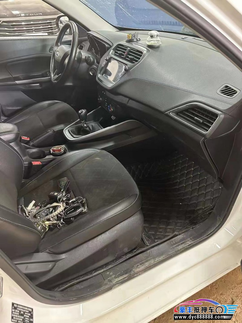 19年福特福睿斯轿车抵押车出售