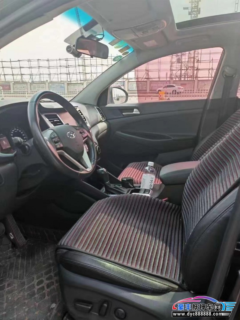 18年现代途胜SUV抵押车出售