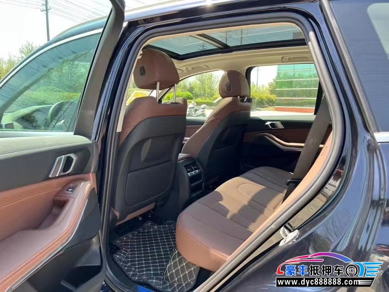 22年宝马X5轿车抵押车出售