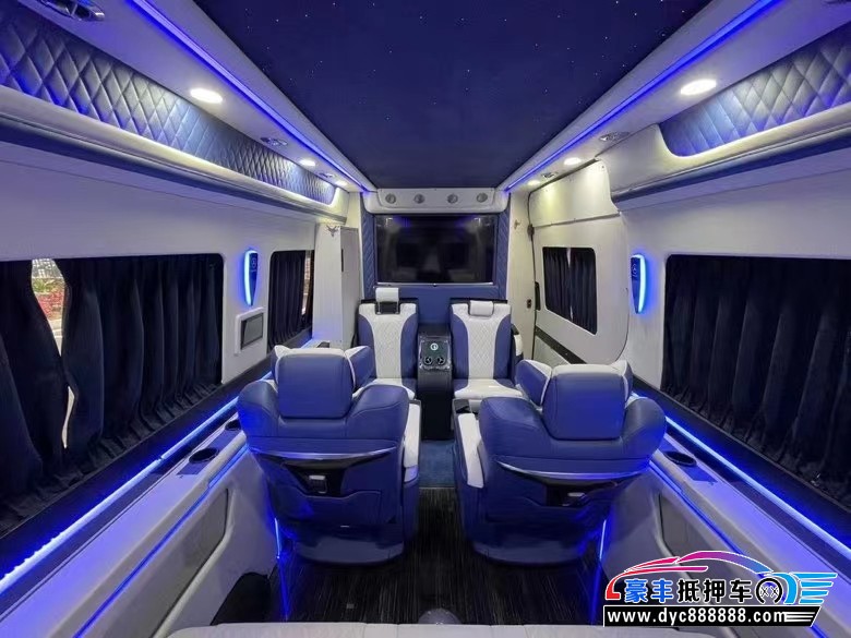 15年奔驰斯宾特MPV抵押车出售