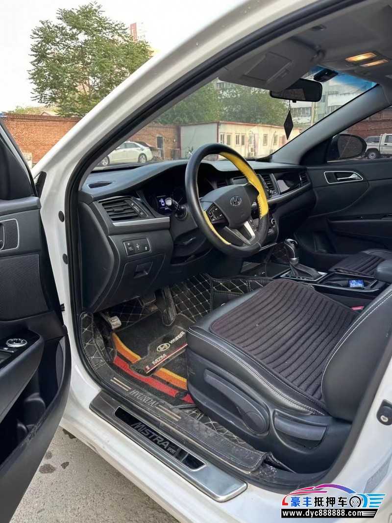 17年现代名图轿车抵押车出售