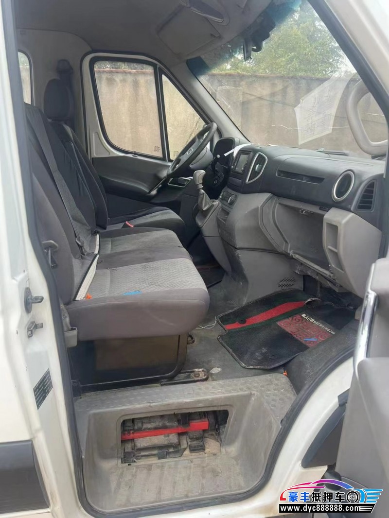 15年江淮星锐轻客抵押车出售