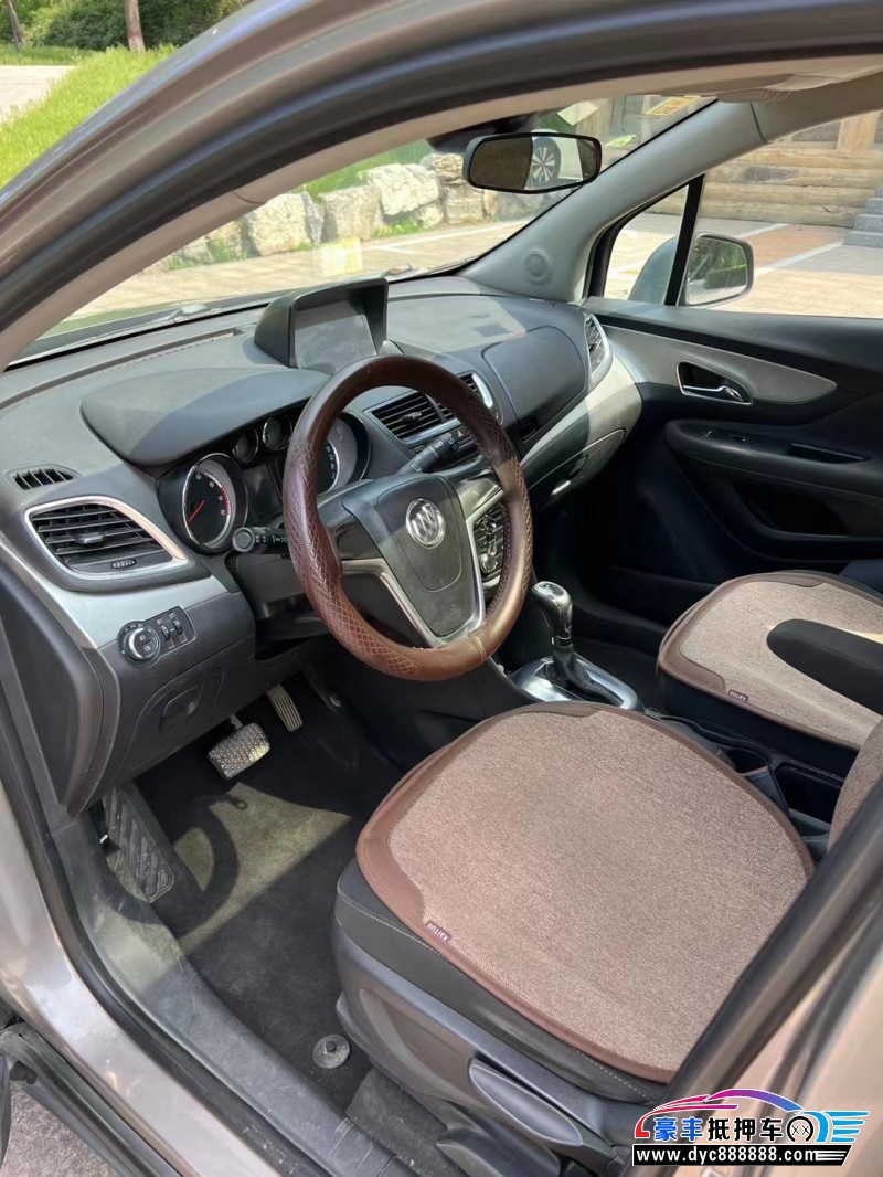 13年别克昂科拉轿车抵押车出售