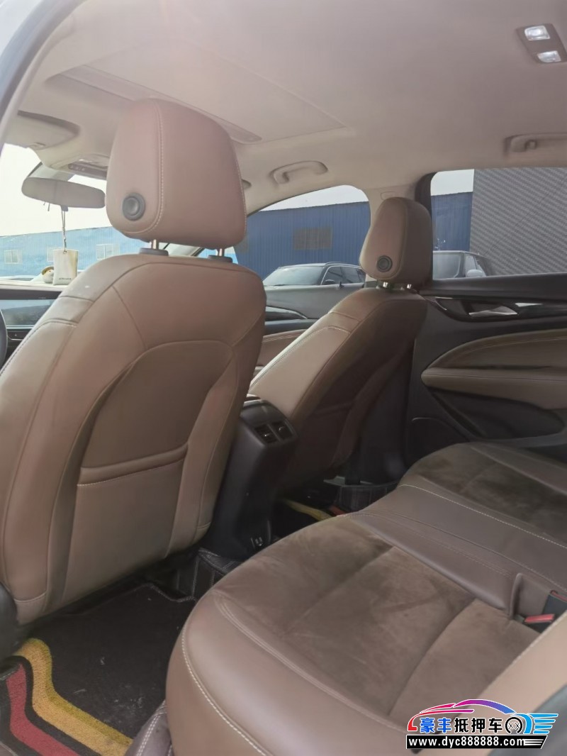 20年别克君威轿车抵押车出售