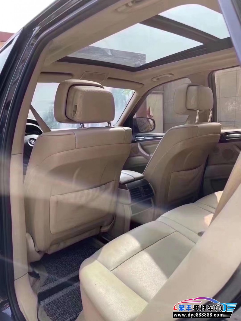 11年宝马X5SUV抵押车出售