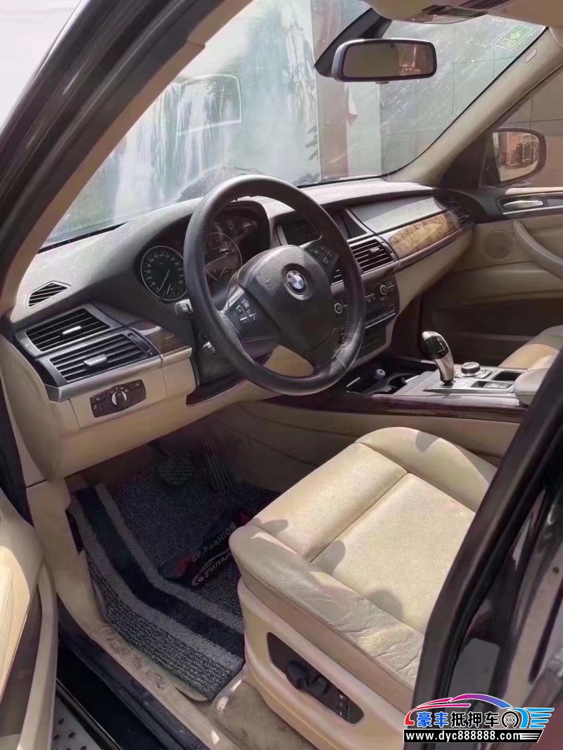 11年宝马X5SUV抵押车出售