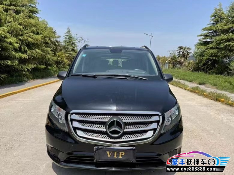 17年奔驰威霆MPV抵押车出售