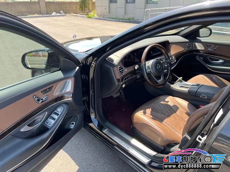 19年奔驰迈巴赫S级轿车抵押车出售