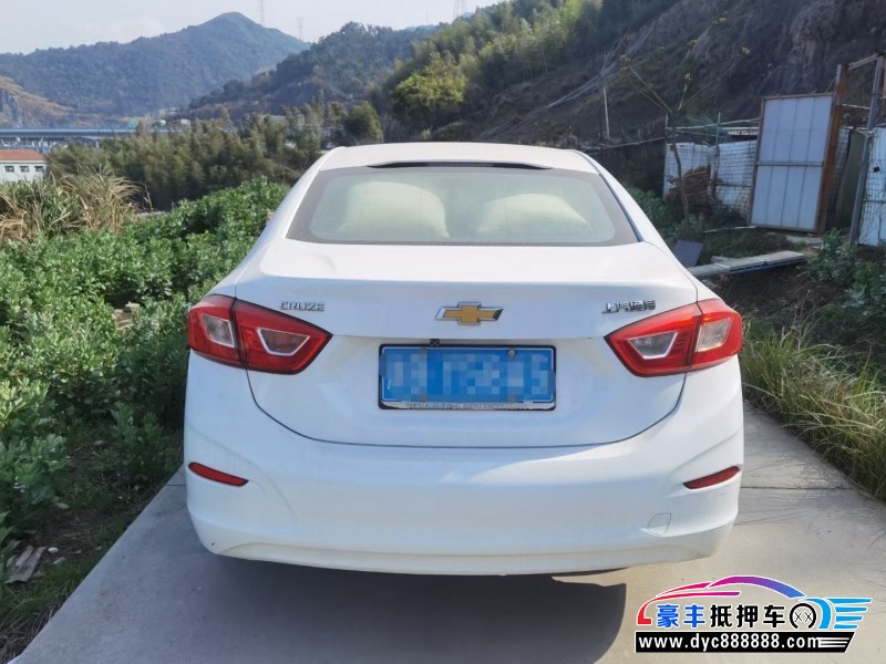 17年雪佛兰科鲁兹轿车抵押车出售
