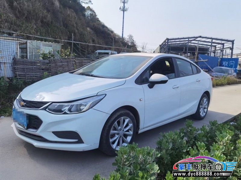 17年雪佛兰科鲁兹轿车抵押车出售
